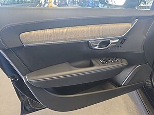 Volvo  CrossCountry