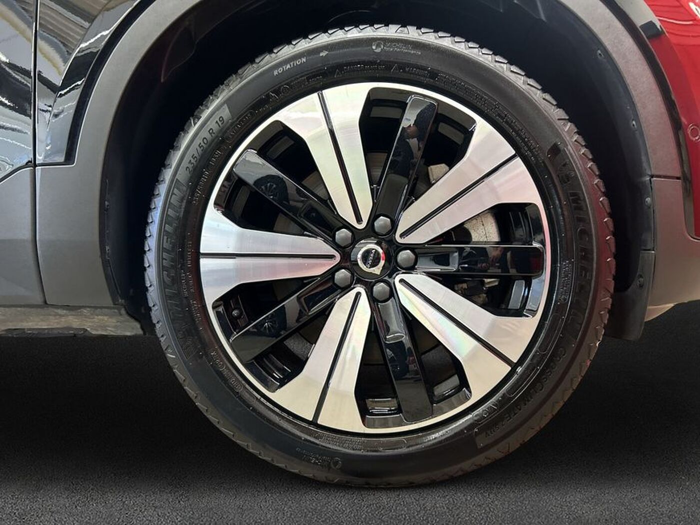 Volvo  Electric