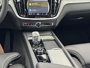 Volvo  B5 B AWD  Stdhzg * Pano