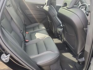 Volvo  B5 B AWD  Stdhzg * Pano