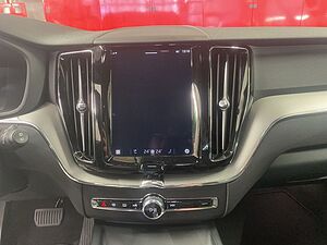 Volvo  B5 B AWD  Stdhzg * Pano