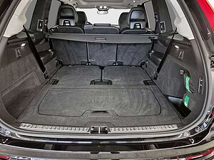 Volvo  Dark