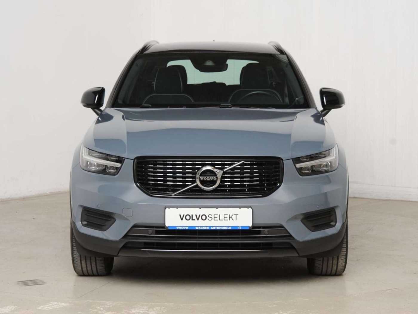 Volvo  D4 AWD Geartronic R-Design *AHK * IntelliSafe Pro*