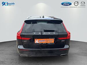 Volvo  V60 Cross Country Pro, B5 Mild-Hybrid Benzin AWD