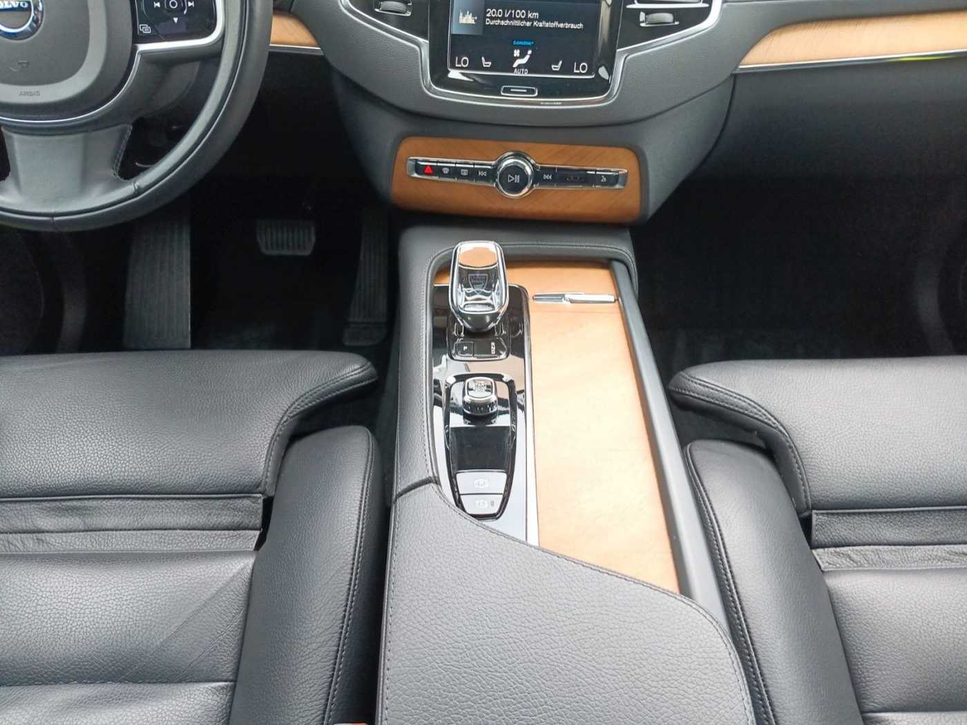 Volvo  T8 AWD Plus Bright 360°/Pano/Alarmanlage
