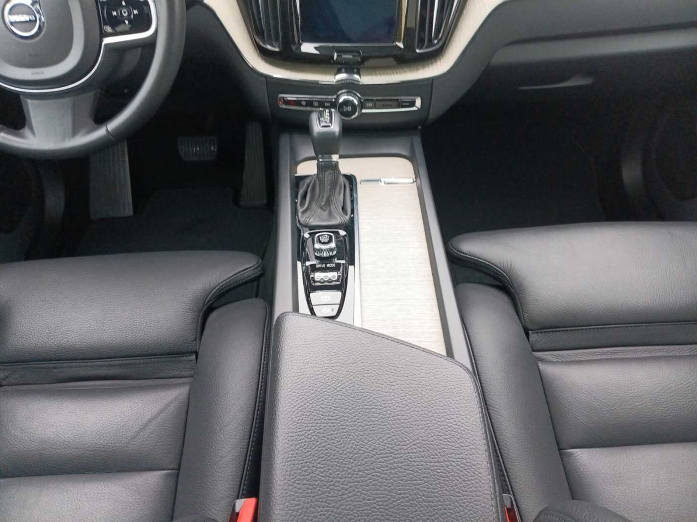 Volvo  T4 Inscription Cam/Panorama/AHK