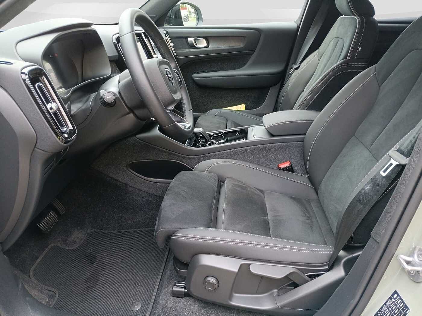 Volvo  Single Extended Plus /Cam/ ACC /