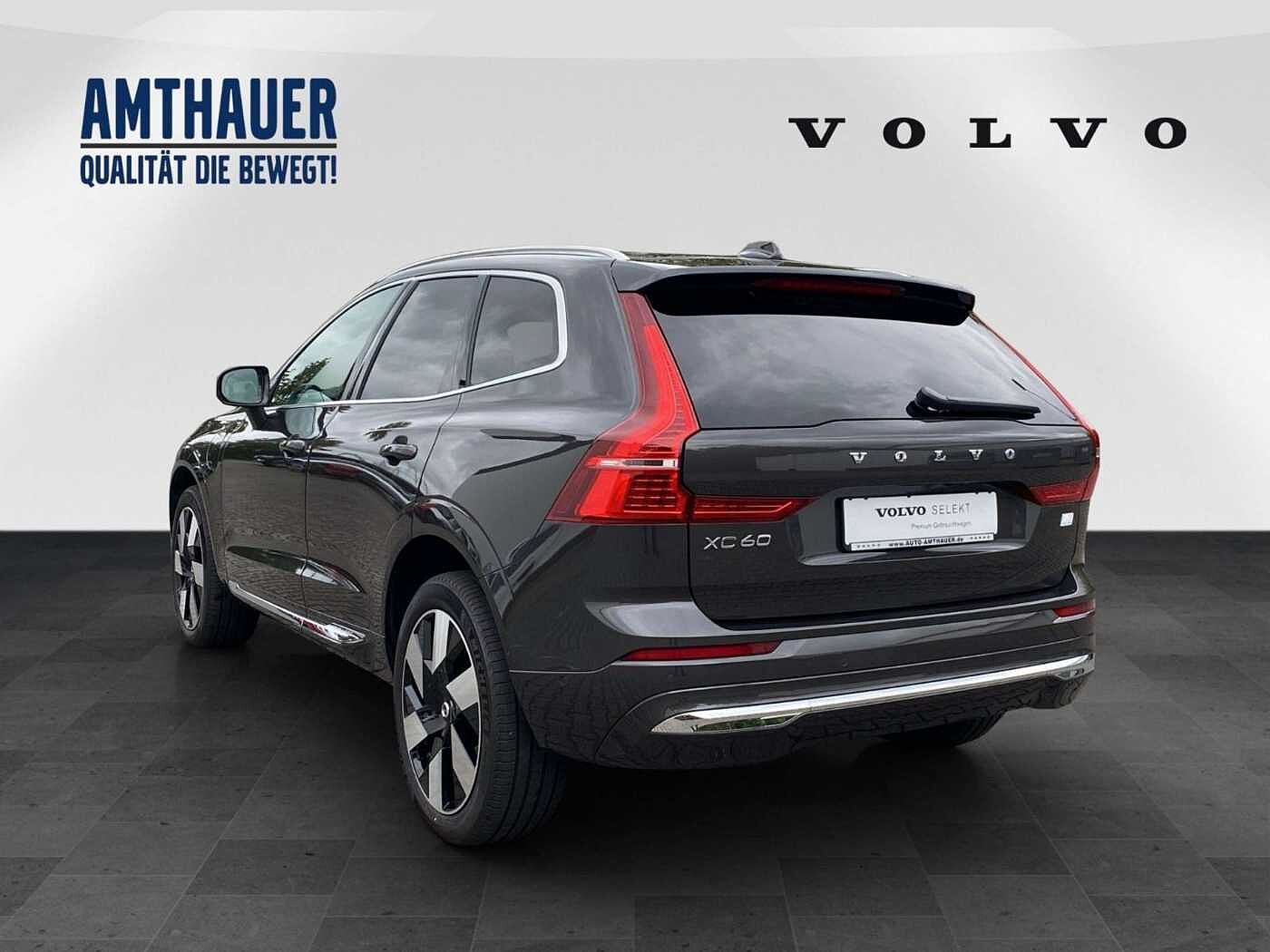 Volvo  T8 Recharge AWD  Ultimate 360°/HUD/Panorama