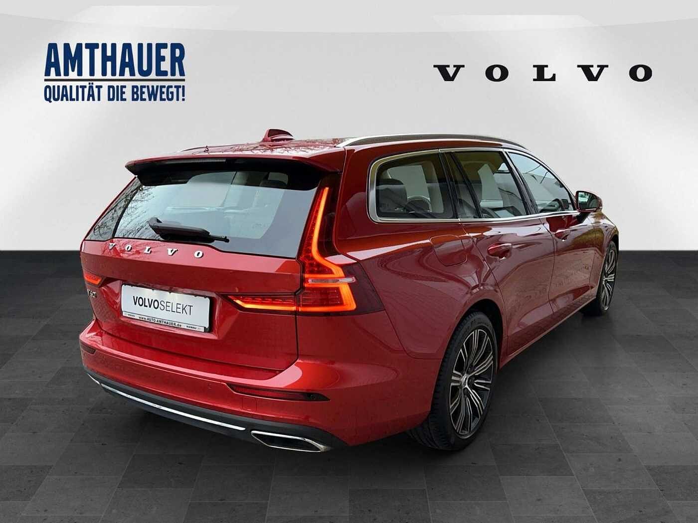 Volvo  T8 Twin Engine AWD - ACC /360°/AHK/Massage