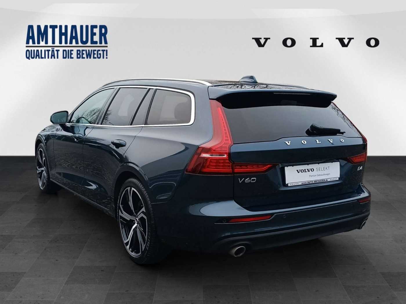 Volvo  D4 Momentum AHK/Cam/CD/Panorama