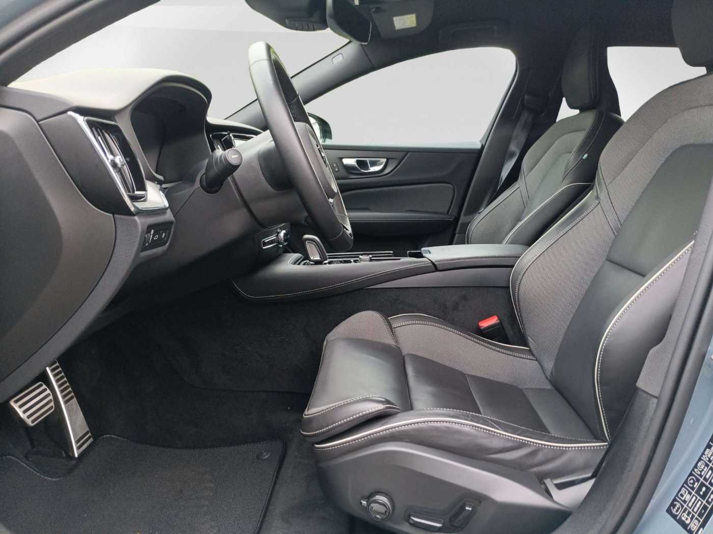 Volvo  T8 Twin Engine AWD Plus Dark Cam/AHK/H&K