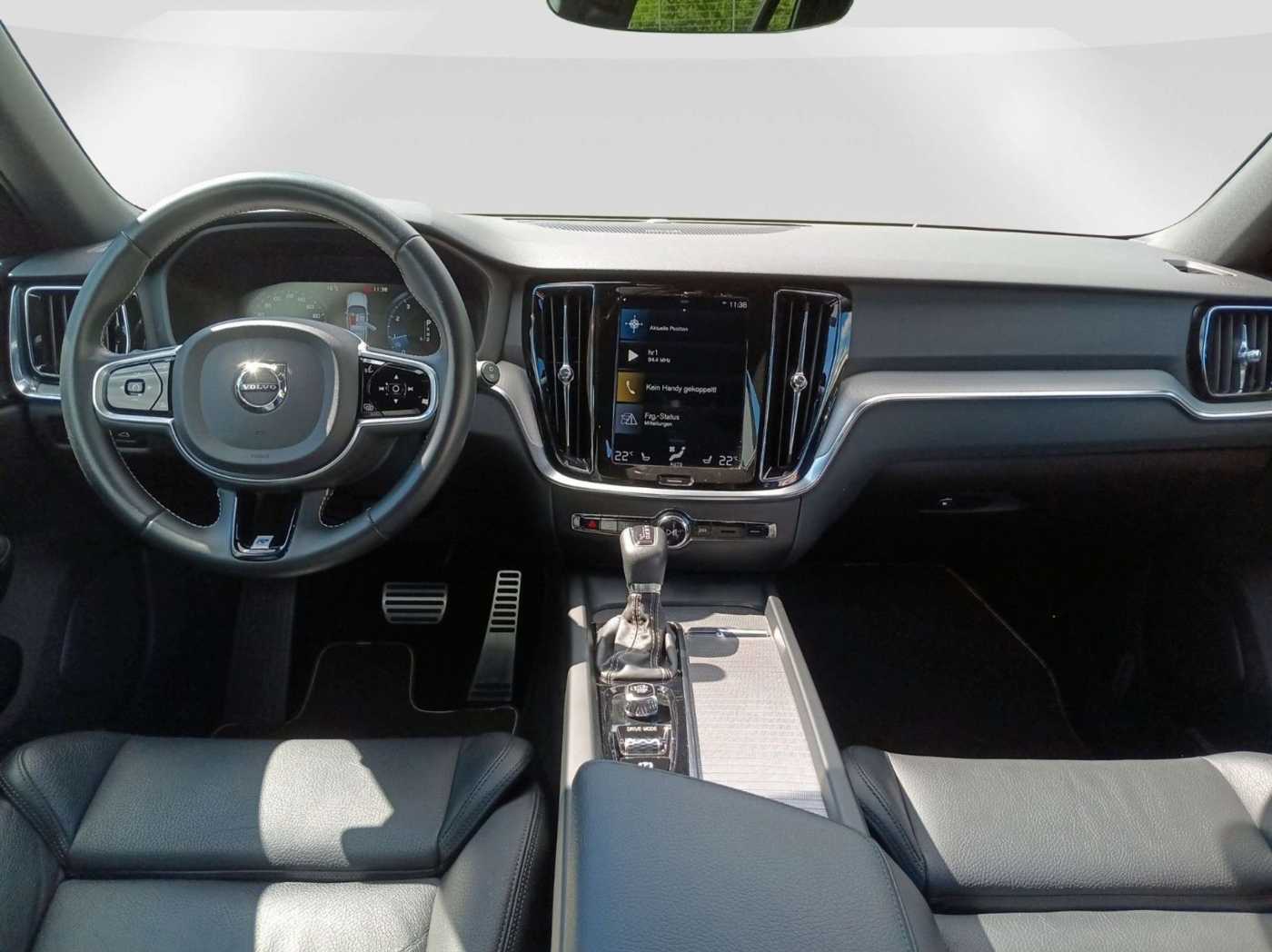 Volvo  Kombi T4 R-Design 360°/H&K/Panorama