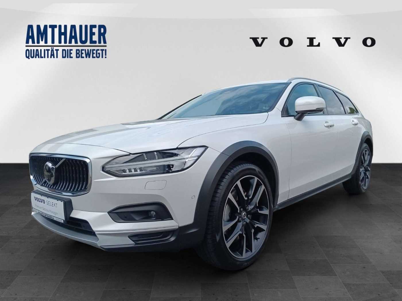 Volvo  Plus B5 AWD  AHK/360°/Standhzg