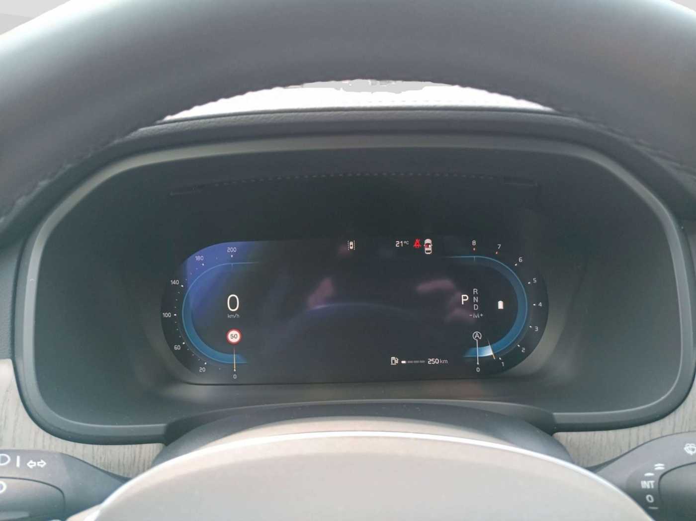 Volvo  Plus B5 AWD  AHK/360°/Standhzg