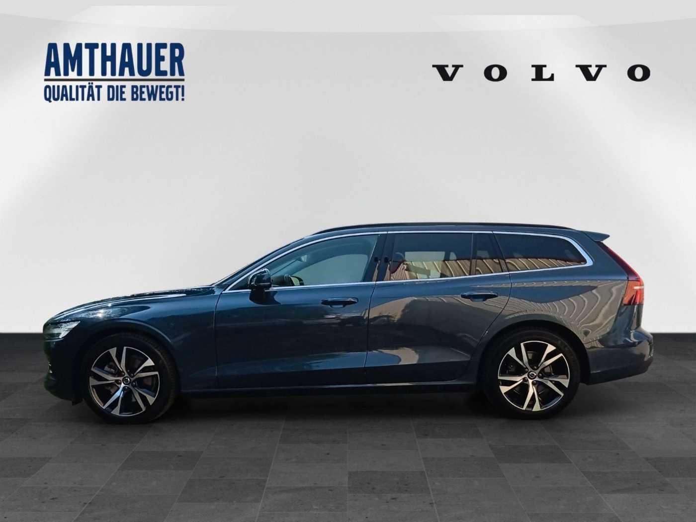 Volvo  Kombi B3 Core LED/Cam/Nav/Notrad/Metallic