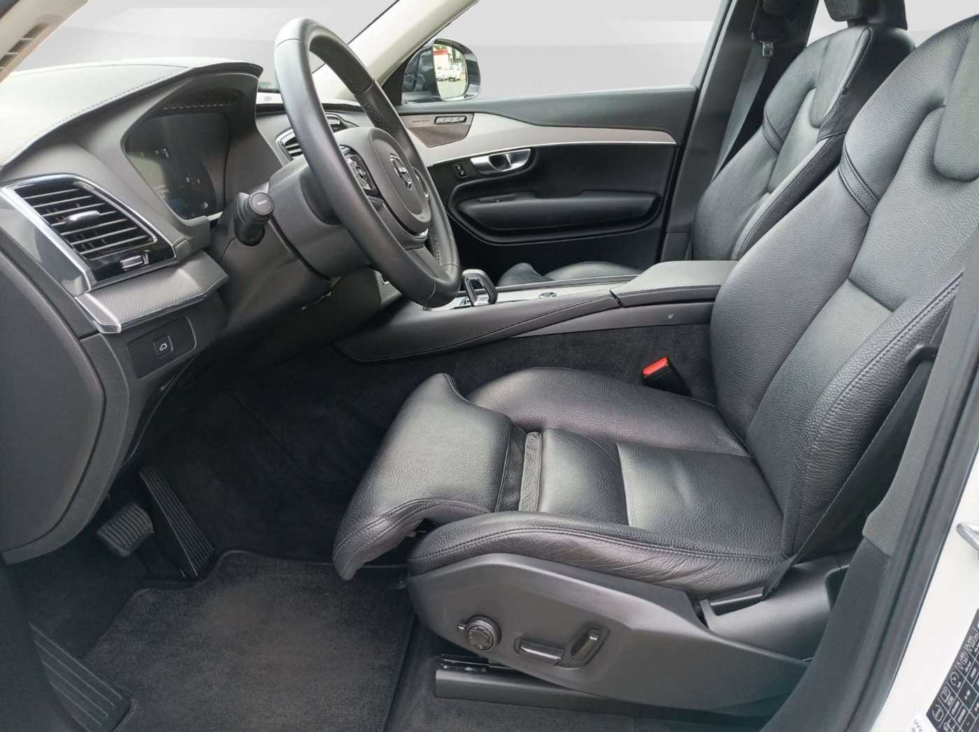 Volvo  B5 AWD Plus Dark 360°/H&K/Standhzg.