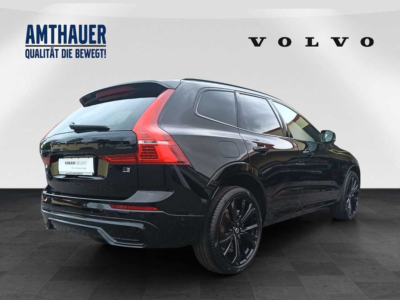 Volvo  T6 AWD Black Edit. PLUS AHK/360°/Panorama
