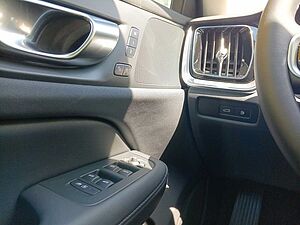 Volvo  T6 Twin Engine AWD Plus Dark Cam/LED/Navi