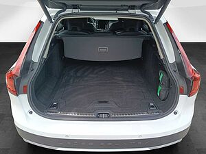 Volvo  Plus B5 AWD  AHK/360°/Standhzg