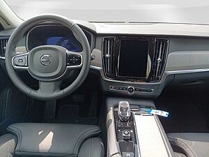 Volvo  Plus B5 AWD  AHK/360°/Standhzg