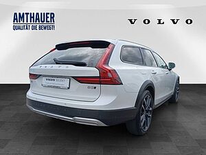 Volvo  Plus B5 AWD  AHK/360°/Standhzg