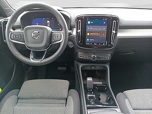 Volvo  B3 Plus 2WD H&K/Cam/Nav
