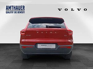 Volvo  B3 Plus 2WD H&K/Cam/Nav