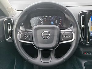 Volvo  D3 Momentum  360°/AHK/Frontsch. heizbar