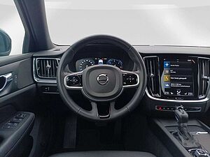 Volvo  D4 Momentum AHK/Cam/CD/Panorama