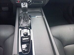 Volvo  D4 Momentum AHK/Cam/CD/Panorama