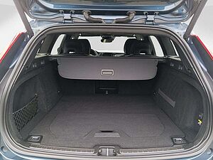 Volvo  D4 Momentum AHK/Cam/CD/Panorama