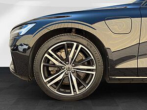 Volvo  T8 Twin Engine AWD R-Design Pano/360°/LED