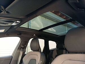 Volvo  T8 AWD R-Design AHK/Standhzg. /Pano