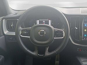 Volvo  Recharge  T6 AWD R-Design AHK/Panorama/Cam