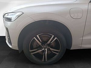 Volvo  Recharge  T6 AWD R-Design AHK/Panorama/Cam