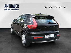 Volvo  T3 2WD Momentum Pro Panorama/Cam/Hotspot