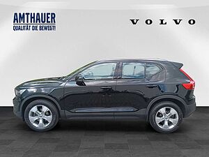 Volvo  T3 2WD Momentum Pro Panorama/Cam/Hotspot