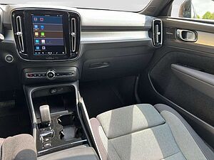 Volvo  B4 2WD Plus Dark Cam/LED/Alarmanlage