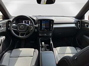 Volvo  B4 2WD Plus Dark Cam/LED/Alarmanlage