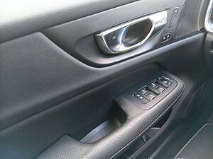 Volvo  Kombi T4 R-Design 360°/H&K/Panorama