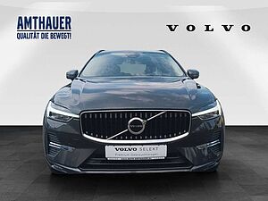 Volvo  B4 Momentum Pro Cam/LED/NAV
