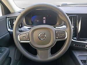 Volvo  Kombi B3 Core LED/Cam/Nav/Notrad/Metallic