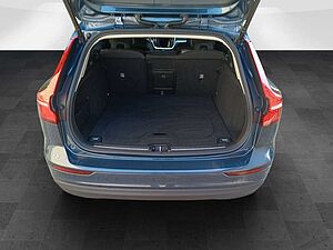Volvo  Kombi B3 Core LED/Cam/Nav/Notrad/Metallic