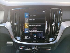 Volvo  T8 Twin Engine AWD R-Design 360°/AHK/Nav