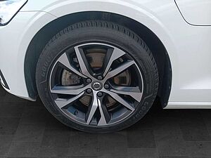 Volvo  T8 Twin Engine AWD R-Design 360°/AHK/Nav