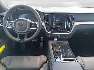 Volvo  T8 Twin Engine AWD R-Design 360°/AHK/Nav