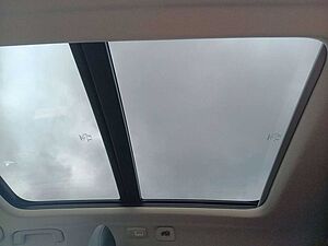 Volvo  B4 Ultra 2WD 360°/Pano/Frontscheibe heizb.