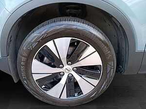 Volvo  B4 2WD Core 360°/Navi/LED