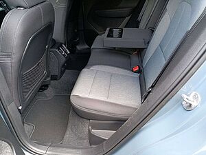 Volvo  B4 2WD Core 360°/Navi/LED