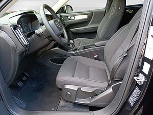 Volvo  T2 2WD, Momentum Pro Cam/Navi/PDC